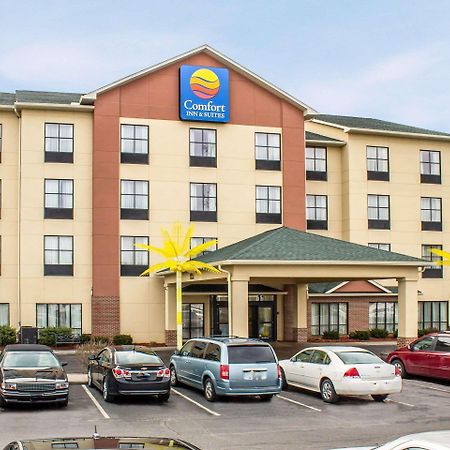 Comfort Inn & Suites Kent - University Area ภายนอก รูปภาพ